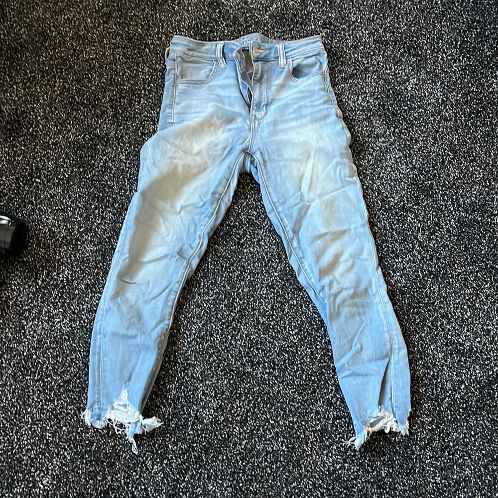 Women’s American Eagle next level super high rise jeggings crop 4 short